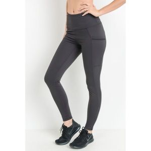 NWT Leggings